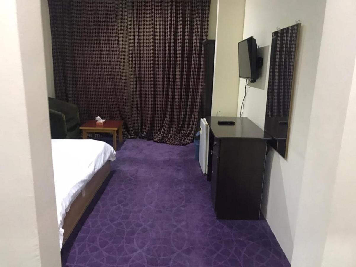 Al Aziziyah Hotel&suites Khamis Mushait Luaran gambar