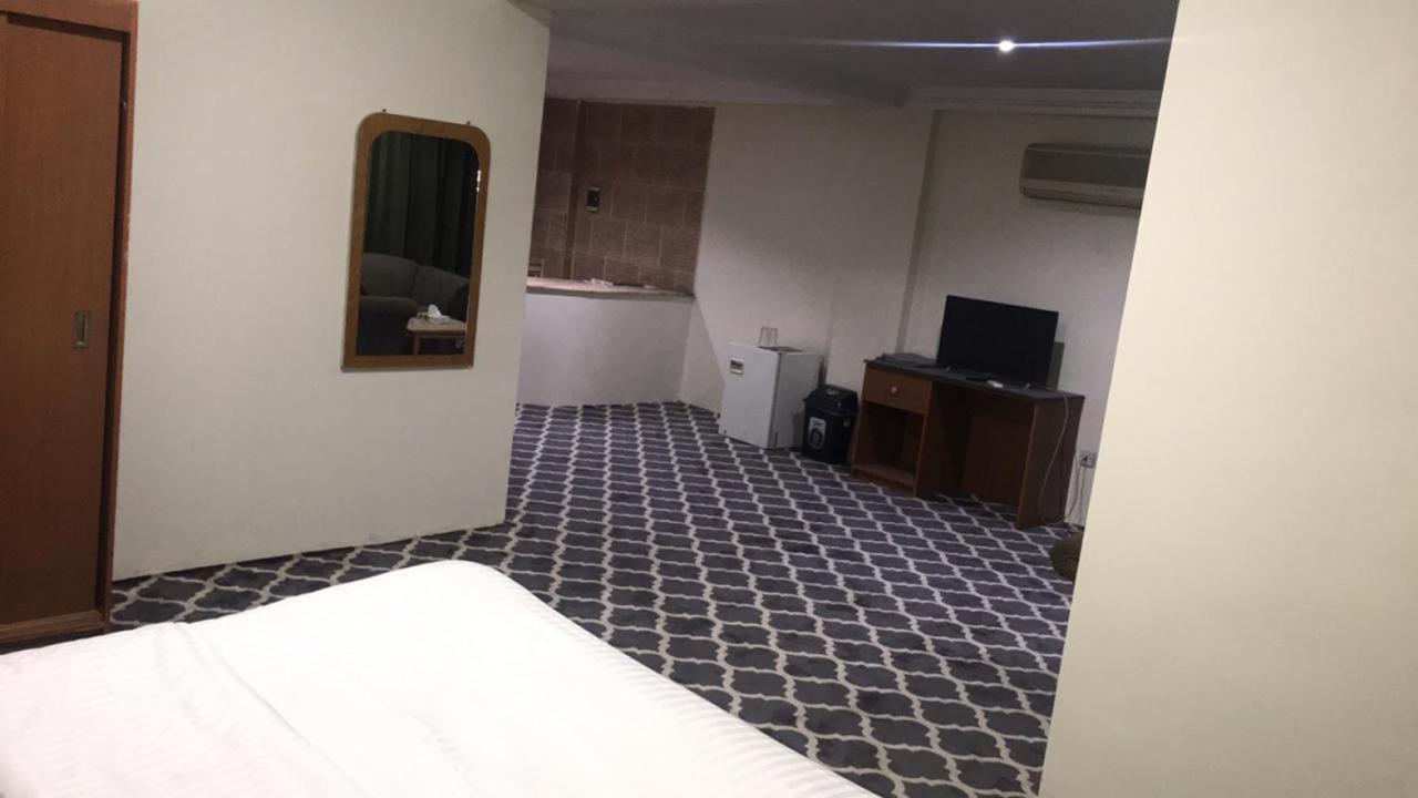 Al Aziziyah Hotel&suites Khamis Mushait Luaran gambar