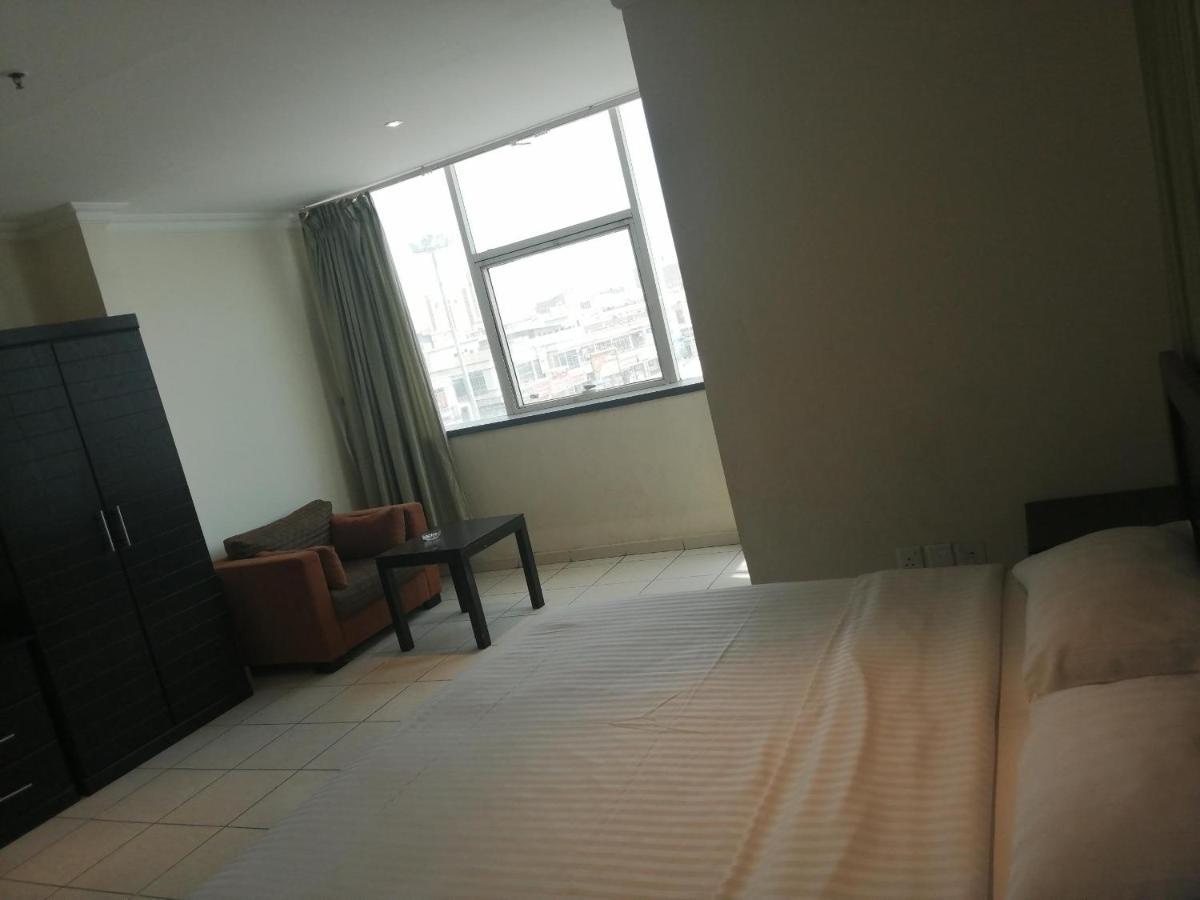 Al Aziziyah Hotel&suites Khamis Mushait Luaran gambar